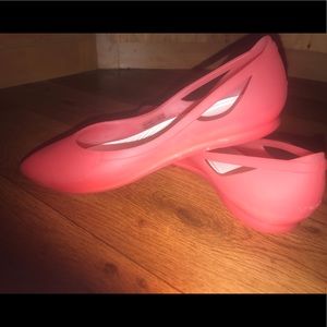 Croc flats size 6